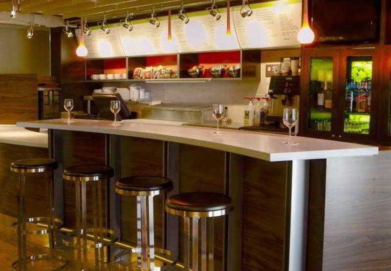 Courtyard By Marriott Bloomington Normal Ξενοδοχείο Εστιατόριο φωτογραφία